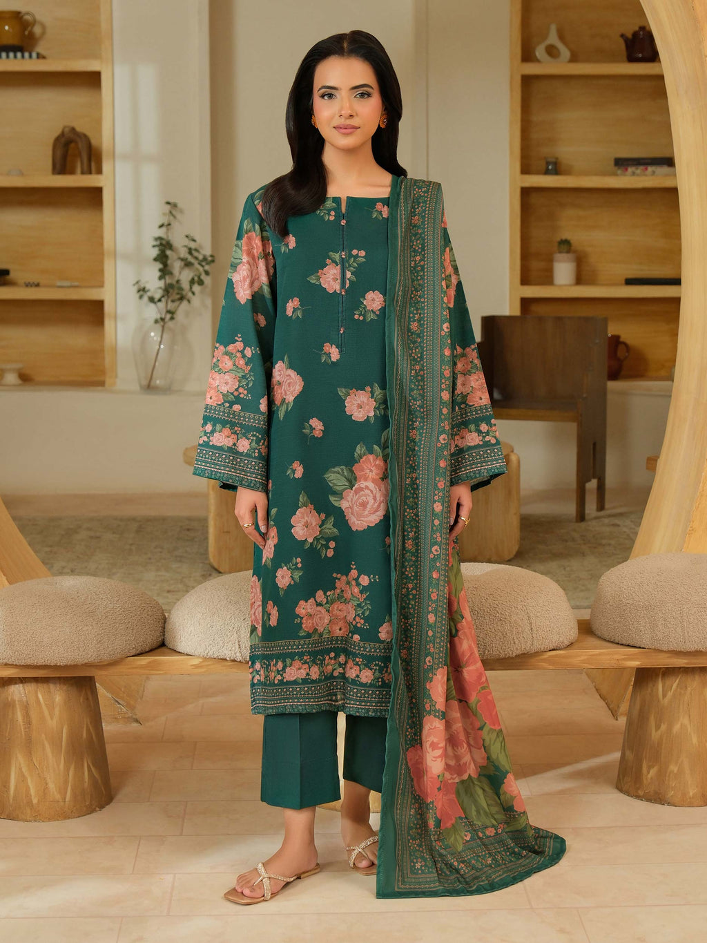 3 Piece Khaddar Suit-Printed (Unstitched)