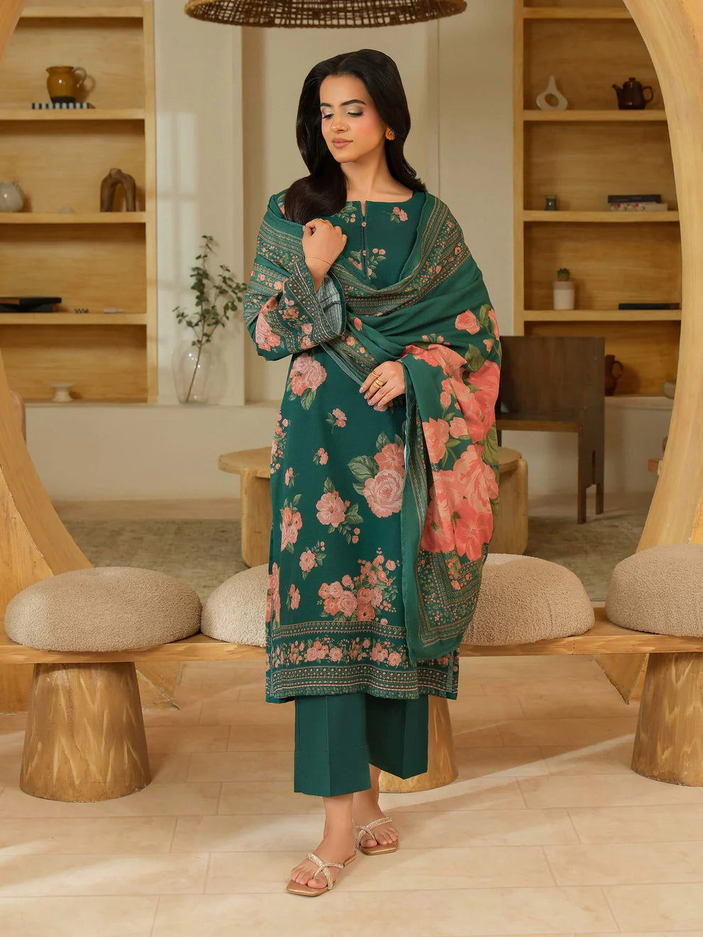 3 Piece Khaddar Suit-Printed (Unstitched)