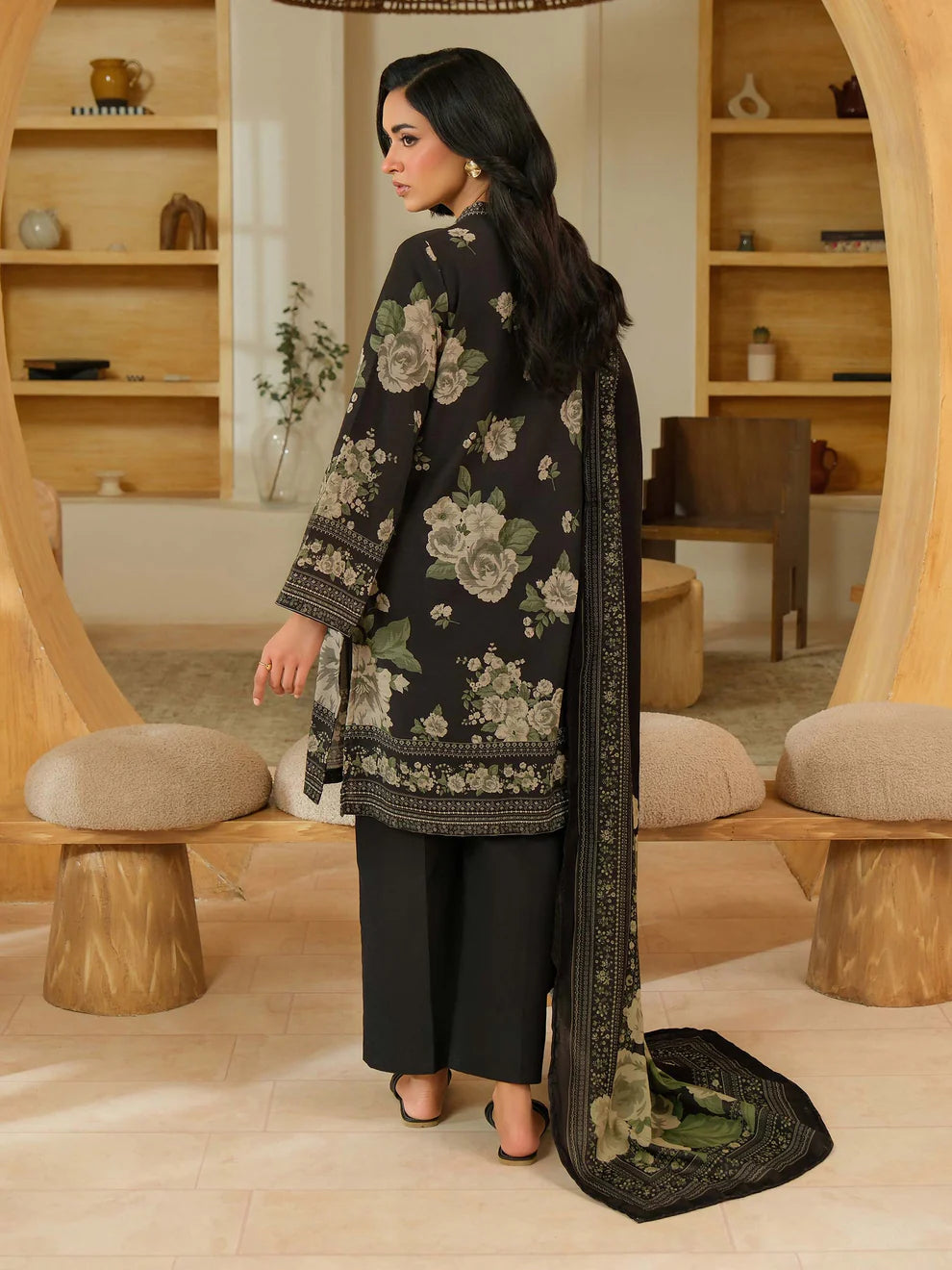 3 Piece Khaddar Suit-Printed (Unstitched)