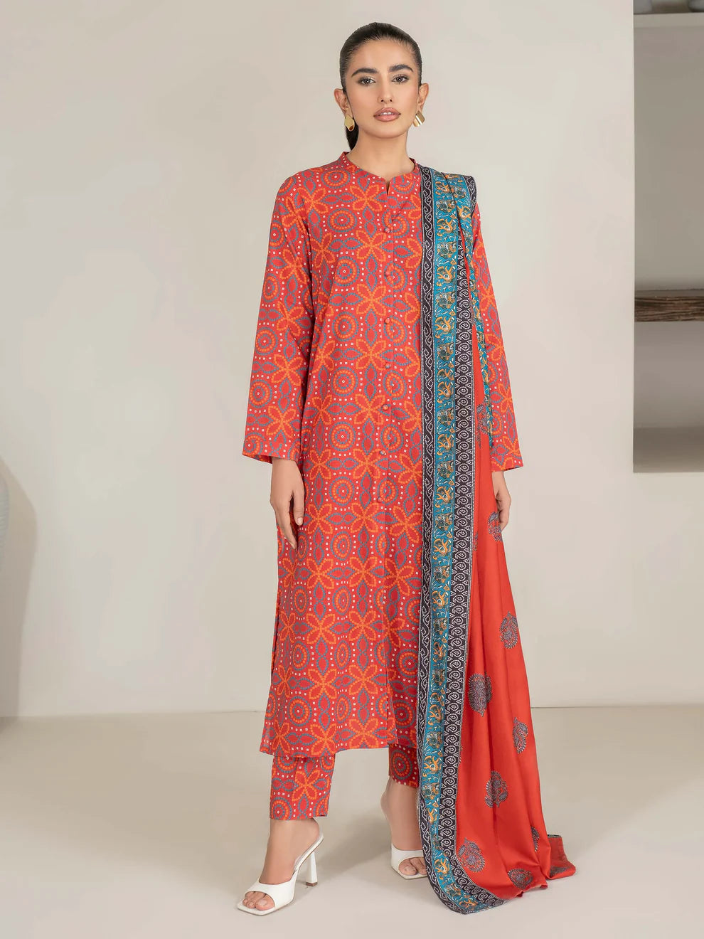3 Piece Khaddar Suit-Printed (Unstitched)