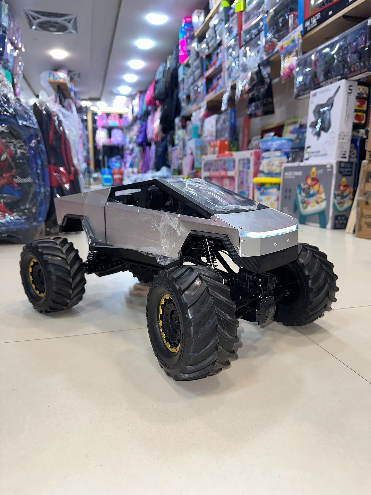 Tesla cyber Truck Bluetooth Woofer Speaker Hi-Bass