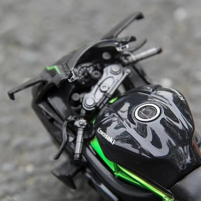 Kawasaki Ninja H2R Diecast Model (1:9 Scale) – Premium Motorcycle Replica