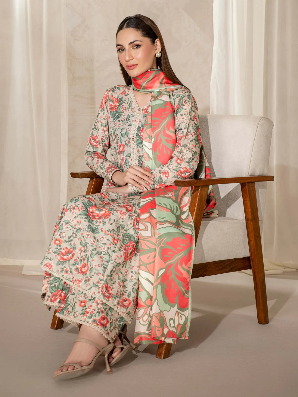 3 Piece Khaddar Suit-Printed (Unstitched)